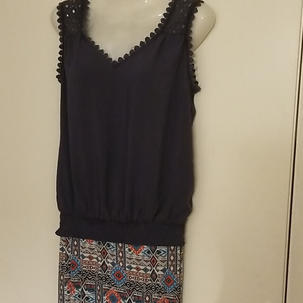 Cute lace accent summer tank